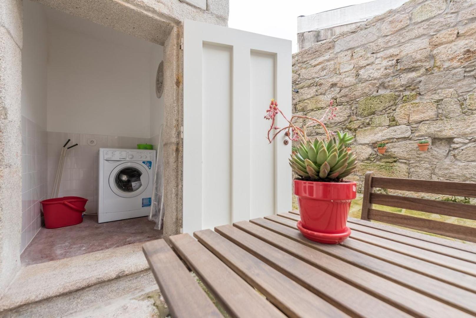 Guestready - Lofted Getaway In Downtown Porto Apartment Exterior photo